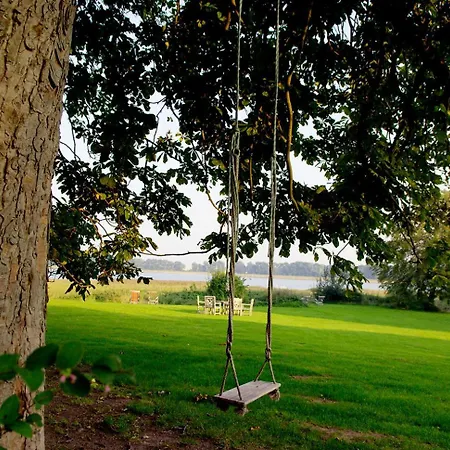 8 Fuer 4 Personen Seeblick * Grubnow